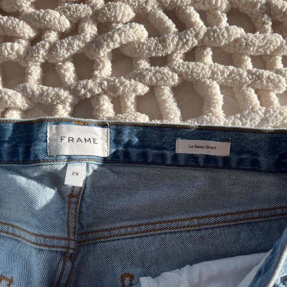 Frame | Le Beau Short - Picture 7 of 7